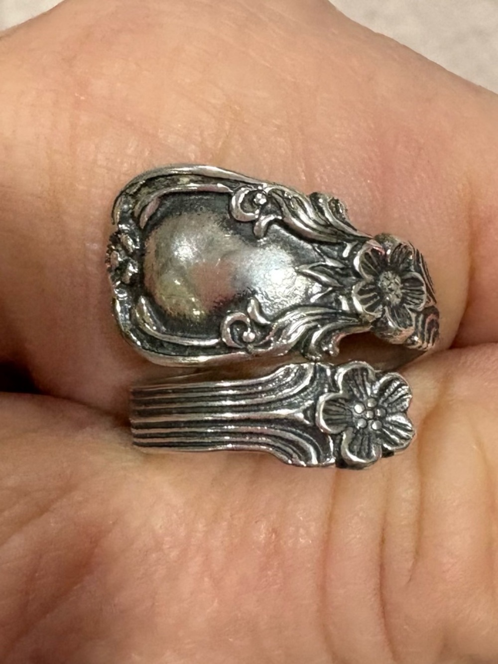 Vintage Sterling Silver Floral Spoon Ring - Adjustable